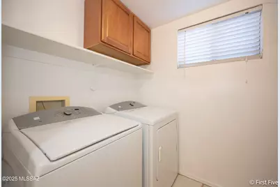 8619 S Desert Dove Drive, Tucson, AZ 85747 - Photo 11