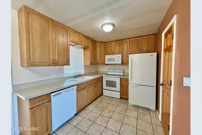 3725 S Calle Polar, Tucson, AZ 85730 - Photo 9