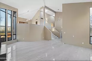 7041 N Skyway Dr, Tucson, AZ 85718 - Photo 9