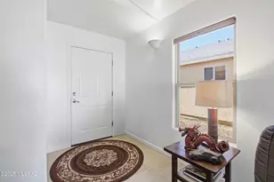 8807 E Mountain Spring Dr, Tucson, AZ 85747 - Photo 5