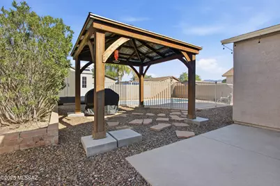 8807 E Mountain Spring Drive, Tucson, AZ 85747 - Photo 21