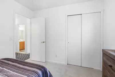 8807 E Mountain Spring Drive, Tucson, AZ 85747 - Photo 25