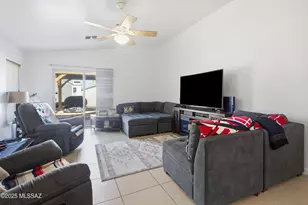 8807 E Mountain Spring Dr, Tucson, AZ 85747 - Photo 11