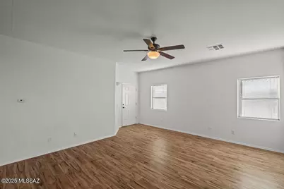 12369 N Globe Mallow Place, Marana, AZ 85658 - Photo 9