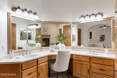 10500 N Starsearcher Place, Oro Valley, AZ 85737 - Photo 41