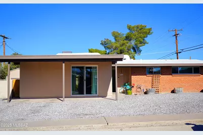 7465 E 20th Street, Tucson, AZ 85710 - Photo 5
