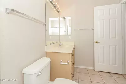 11151 N Desert Flower Drive, Tucson, AZ 85737 - Photo 13