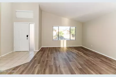 11151 N Desert Flower Drive, Tucson, AZ 85737 - Photo 3