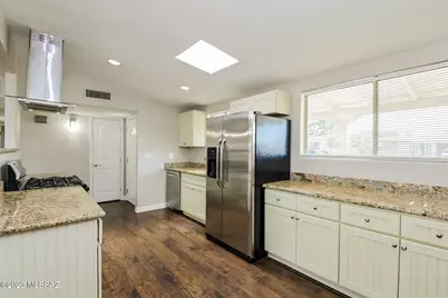 7401 E 19th Street, Tucson, AZ 85710 - Photo 5