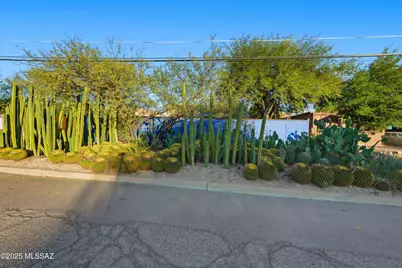 825 S Fremont Avenue, Tucson, AZ 85719 - Photo 3