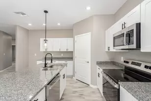 6650 S Cut Bow Dr, Tucson, AZ 85757 - Photo 9