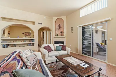 575 W Via Rosaldo, Green Valley, AZ 85614 - Photo 15