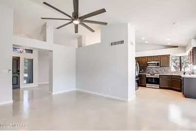 7246 E Shoreline Drive, Tucson, AZ 85715 - Photo 13