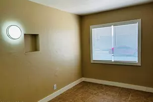 139 E 35th St, Tucson, AZ 85713 - Photo 11