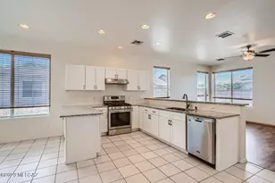 9213 N Desert Earth Pl, Tucson, AZ 85743 - Photo 5