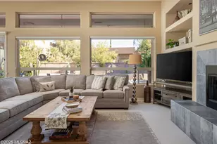 13828 N Topflite Dr, Oro Valley, AZ 85755 - Photo 5