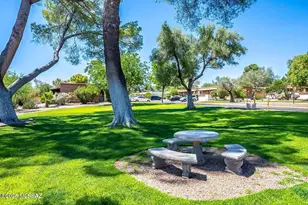 373 S Paseo Pena D, Green Valley, AZ 85614 - Photo 17