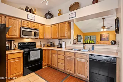 1303 E Stoney Canyon Circle, Tucson, AZ 85737 - Photo 9