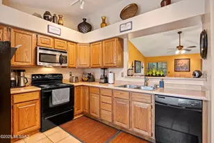 1303 E Stoney Canyon Cir, Tucson, AZ 85737 - Photo 9