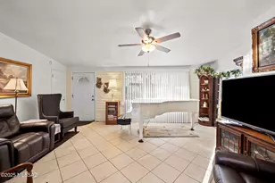 1812 N Arcadia Ave, Tucson, AZ 85712 - Photo 5