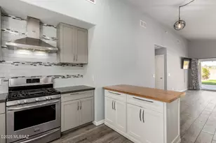 2540 W Cezanne Cir, Tucson, AZ 85741 - Photo 15