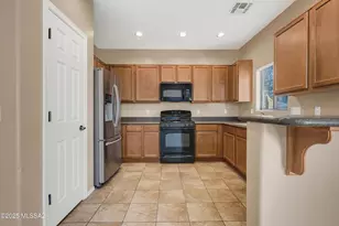 77 N Mail Station Ln, Sahuarita, AZ 85629 - Photo 15