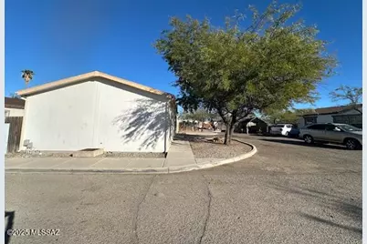 633 W Simmons Road, Tucson, AZ 85705 - Photo 5