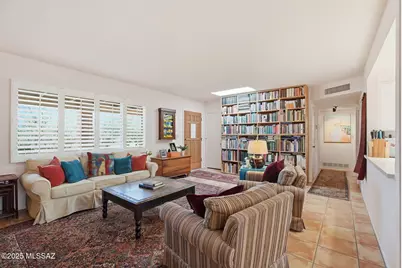 656 S Paseo De Amigos, Green Valley, AZ 85614 - Photo 9