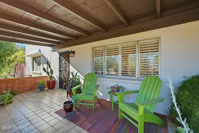 656 S Paseo De Amigos, Green Valley, AZ 85614 - Photo 5