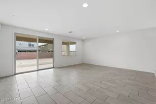 12105 W Avianna Wy, Marana, AZ 85653 - Photo 3