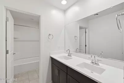 12105 W Avianna Way, Marana, AZ 85653 - Photo 39