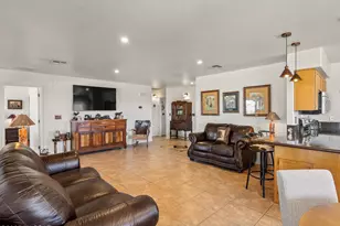 705 N Cliket Dr, Oracle, AZ 85623 - Photo 5