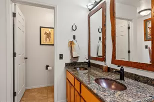 705 N Cliket Dr, Oracle, AZ 85623 - Photo 19