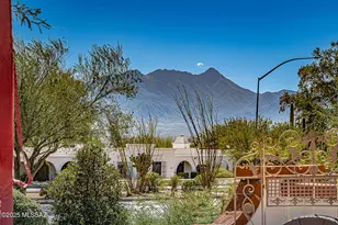 452 S La Canada Dr, Green Valley, AZ 85614 - Photo 3