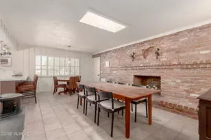 971 N Larry Pl, Tucson, AZ 85710 - Photo 7