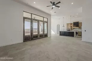 155 N Scenic Vista Dr, Sahuarita, AZ 85629 - Photo 11
