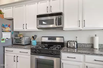8321 N Amber Burst Drive, Tucson, AZ 85743 - Photo 19