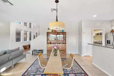 8321 N Amber Burst Drive, Tucson, AZ 85743 - Photo 15