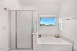 8321 N Amber Burst Dr, Tucson, AZ 85743 - Photo 29