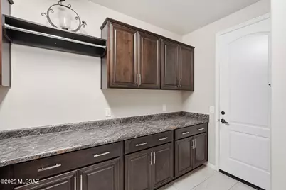 2504 E Josephine View Drive, Green Valley, AZ 85614 - Photo 37