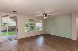 9469 N Twinkling Shadows Way, Tucson, AZ 85743 - Photo 7