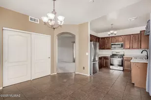 39371 S Cinch Strap Pl, Tucson, AZ 85739 - Photo 17