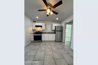 801 W Calle Aragon, Tucson, AZ 85756 - Photo 17