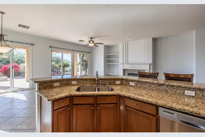 13607 N Gold Cholla Place, Marana, AZ 85658 - Photo 15