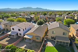 682 W Amber Sun Dr, Green Valley, AZ 85614 - Photo 35