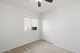 682 W Amber Sun Dr, Green Valley, AZ 85614 - Photo 23