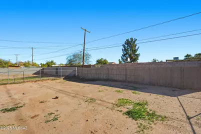 817 W Glenn Street, Tucson, AZ 85705 - Photo 35