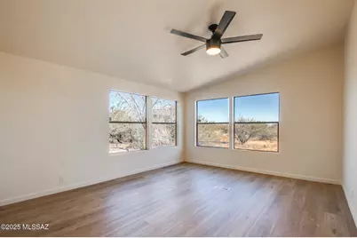 8777 E Ellsworth Lane, Hereford, AZ 85615 - Photo 9