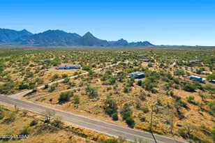 225 W Hawk Way, Amado, AZ 85645 - Photo 7