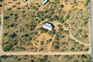 225 W Hawk Way, Amado, AZ 85645 - Photo 13